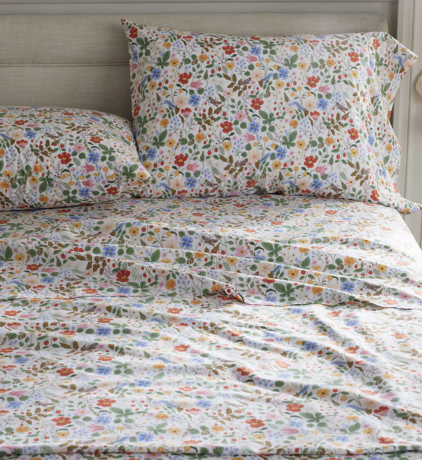 Percale Pillowcases - Strawberry Fields White - Image 2